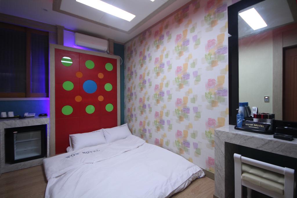 Pohang Wow Motel Rom bilde